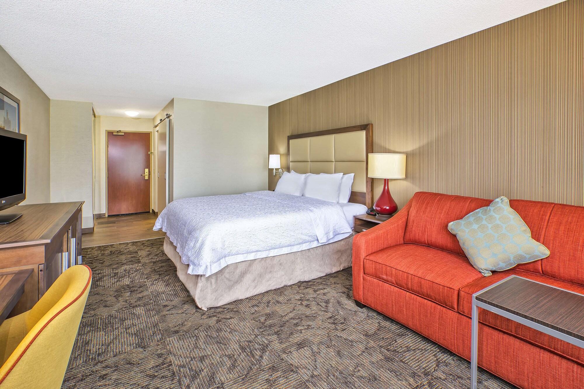 Hampton Inn Detroit/Belleville-Airport Area Exterior photo